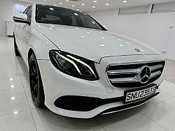 Mercedes Benz E220D SE Auto Sunroof 2016 White